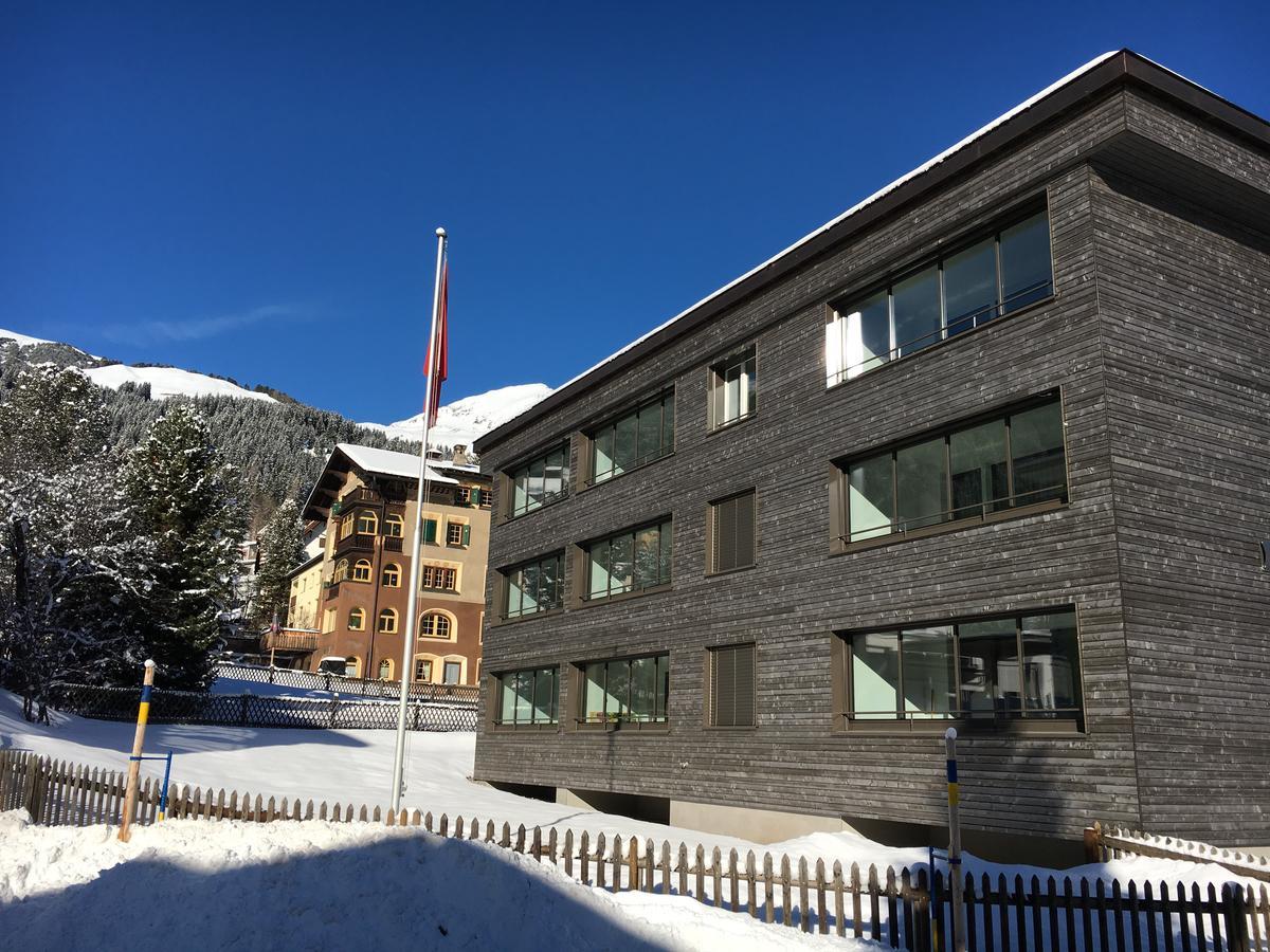 Apartment Roccabella Davos Bagian luar foto
