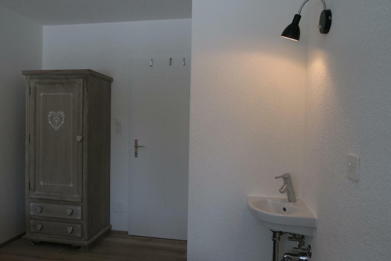 Apartment Roccabella Davos Bagian luar foto